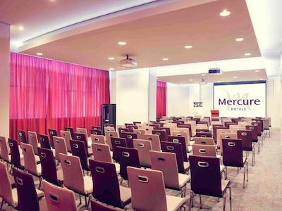 مرکور تیومن سنتر هتل