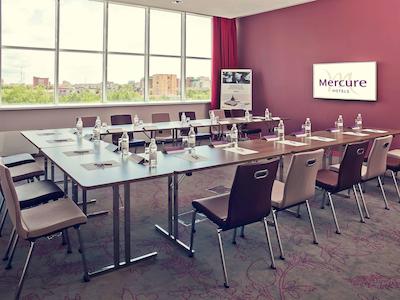 مرکور تیومن سنتر هتل