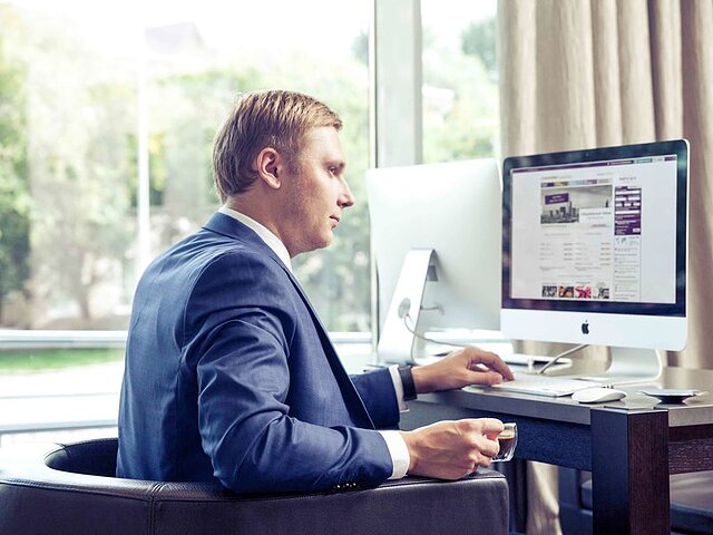 مرکور تیومن سنتر هتل