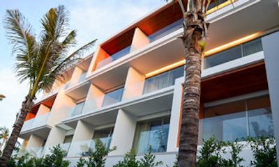 د کاست که ساموی ادولتز اُنلی ریزرت اند اسپا