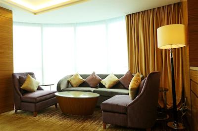 جمز کوب اینترنیشنال هتل