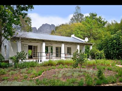 بسهندال فارم