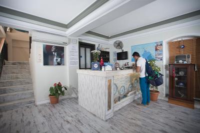 اکان بیچ هتل