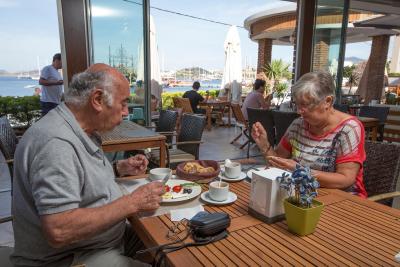 اکان بیچ هتل