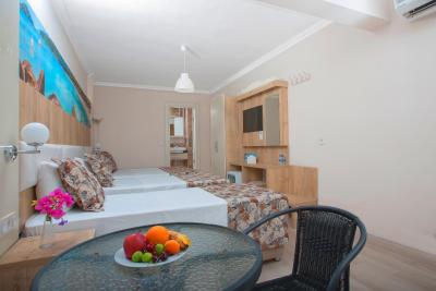 اکان بیچ هتل