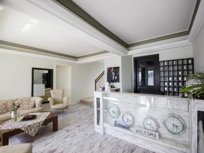 اکان بیچ هتل