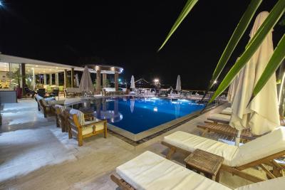 اکان بیچ هتل