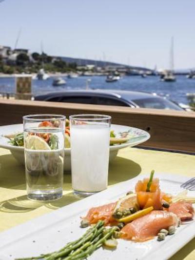 اکان بیچ هتل