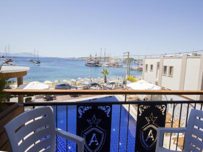 اکان بیچ هتل