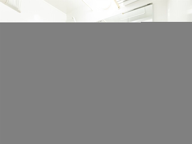 وینگ اینترنیشنال کومامتو یاتسوشیرو