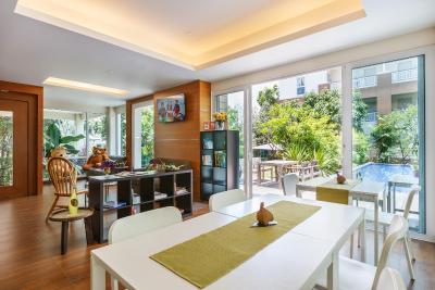 یو تینی بوتیک هوم