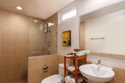 یو تینی بوتیک هوم