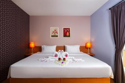 یو تینی بوتیک هوم