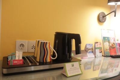 ایبیز استیلز جاکارتا مانگا دوا اسکوار