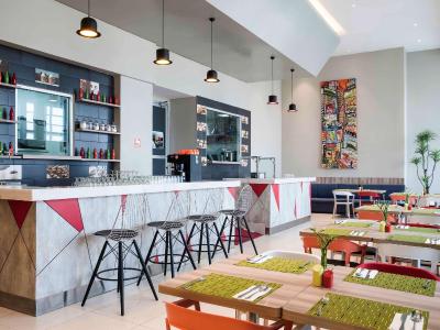 ایبیز استیلز جاکارتا مانگا دوا اسکوار