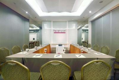 فاوهتل پوری اینداه