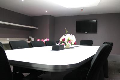 فاوهتل پوری اینداه