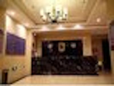 سوپر 8 هتل چیفنگ ریلو استیشن یوان لین لو