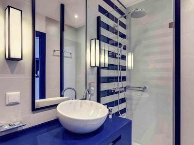 هتل مرکور ورنزه سنتر