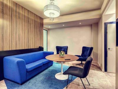 هتل مرکور ورنزه سنتر