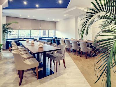 هتل مرکور ورنزه سنتر