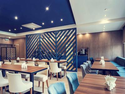 هتل مرکور ورنزه سنتر