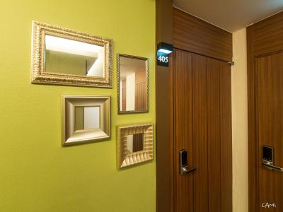 هتل قب اسئوول دنگدامون