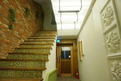 هتل قب اسئوول دنگدامون