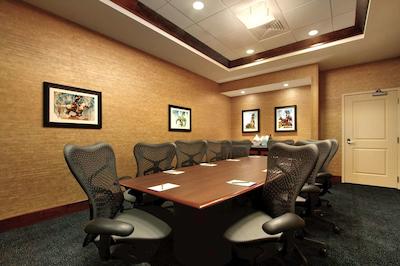 هیلتون گاردن این اُکلاهما سیتی بریکتون