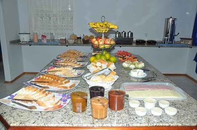 هتل بلو استار ایی