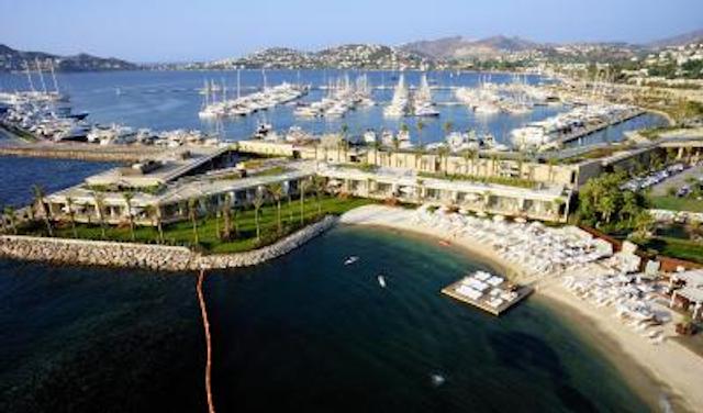 یالیکاواک مارینا بیچ هتل