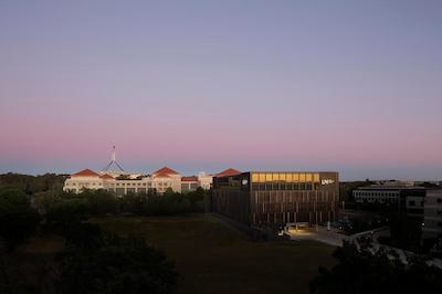 لیتل نیشنال هتل