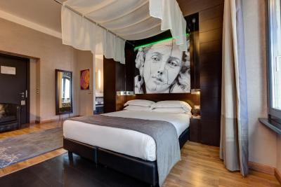 دهارما لوکسوری هتل