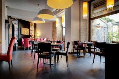 دهارما لوکسوری هتل