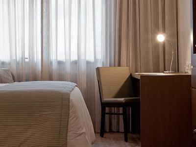 گولدن تولیپ اسو جس دز کمپز