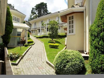 پوسادا ناشننال این کمپز دو جردو