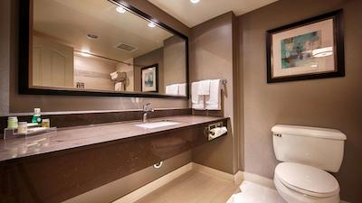 بست وسترن پلاس د اردن پارک هتل