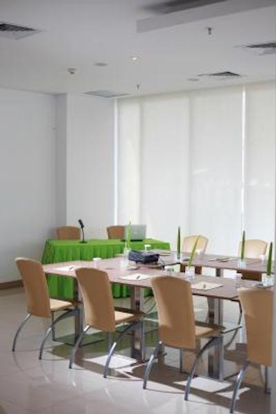 ویز هتل سیکینی