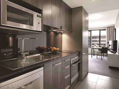 ادینا اپارتمنت هتل اسیدنی آیرپرت