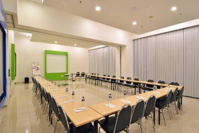 پپ! هتل کلاپا گادینگ جاکارتا