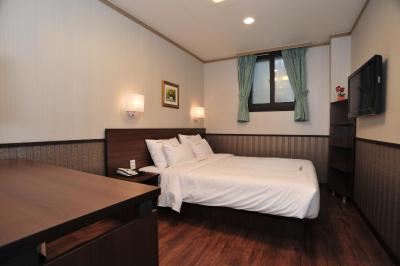 گلبال این دنگدامون سیتی دز