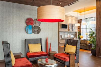 هیلتون گاردن این اسیتل دونتون