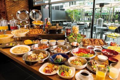 هتل گراسری شینجوکو