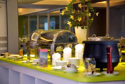 فاوهتل گاتت سوبرتو