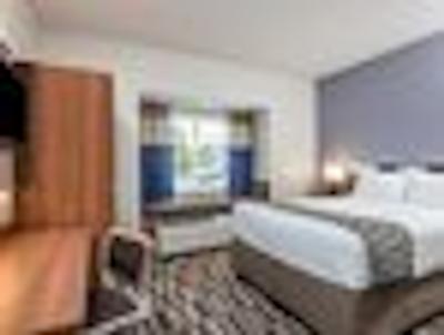 میکرتل این اند سویتز بای ویندهام آلتونا