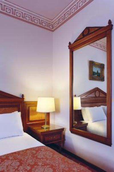 تولیپ بوتیک هتل