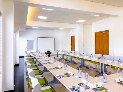 ایبیز استیلز اکسرا آیرپرت