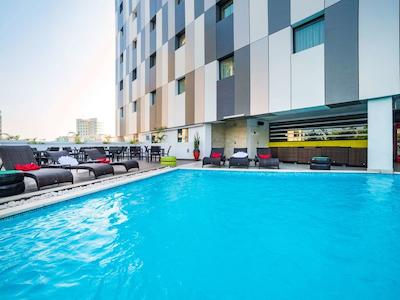 ایبیز استیلز اکسرا آیرپرت