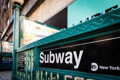 اون هتل نو یرک-تیمز اسکوار اسود