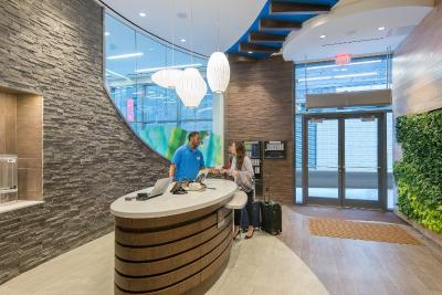 اون هتل نو یرک-تیمز اسکوار اسود